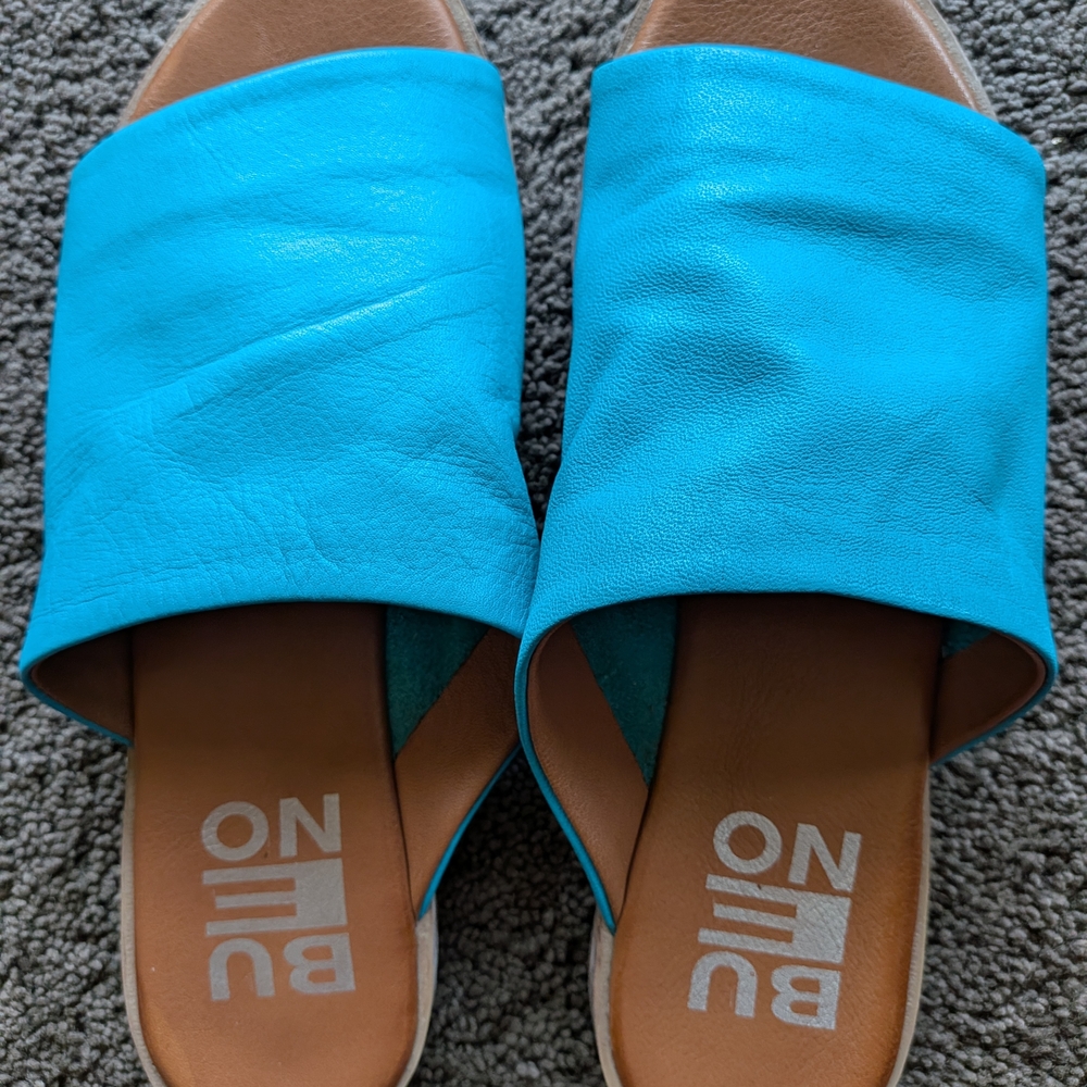 BUENO Women's Blue Slide Sandals